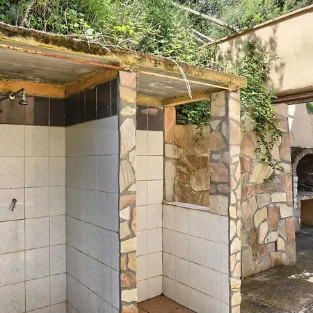 Casa Luciana App. 1 * Каполивери